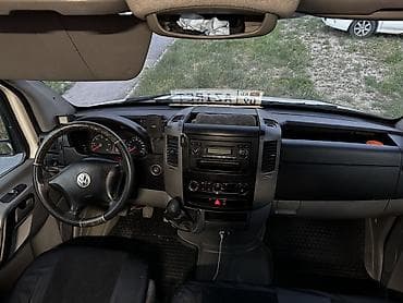 воздушный фильтр камаз: Volkswagen Crafter: 2008 г., 2.5 л, Механика, Дизель, Фургон — 8