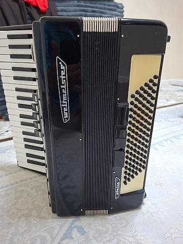 Музыкалык аспаптар: Аккордеон Weltmeister Stella, черный корпус. Характеристики: - — 2