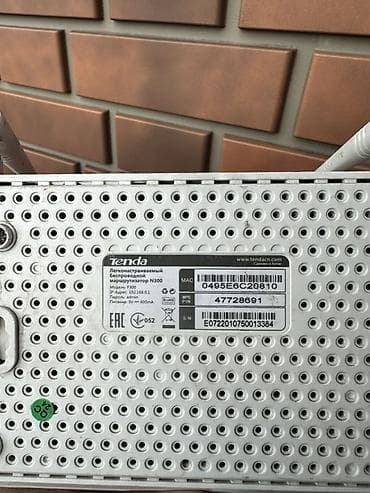 mac mini 4: Два Wi‑Fi роутера с блоками питания. 1) Tenda N300 (модель F3) - — 2