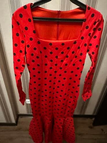 бордовое платье в пол: Продаю шикарное платье,качество отличное,очень приятная ткань — 1