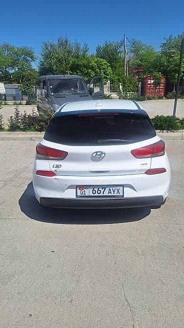 ki 5: Hyundai i30: 2018 г., 1.6 л, Автомат, Дизель, Хэтчбэк — 4