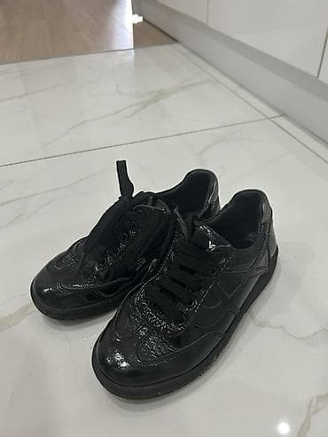 Черные детские туфли из лаковой кожи | 31 размер | надевали пару раз