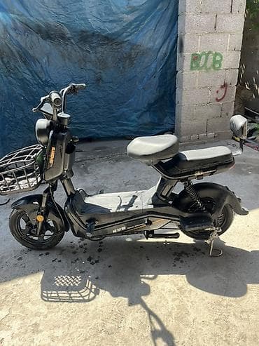 мото 110: СРОЧНО Электроскутер черный СОСТОЯНИЕ ИДИЯЛЬНОЕ ЕДЕТ 40км ЛИТИЙ АКУМ — 2