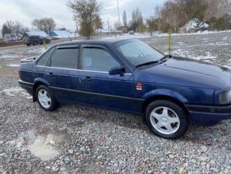 продаю в связи с переездом: Volkswagen Passat: 1992 г., 2 л, Механика, Седан — 6
