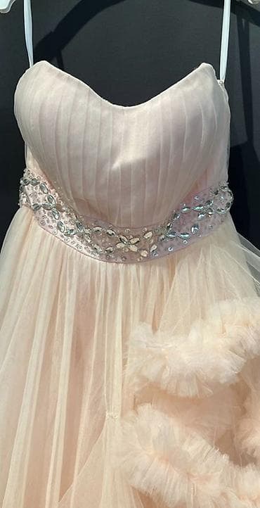 бежевые: Вечернее/выпускное платье принцесса. - Силуэт: пышный А-силуэт с — 3