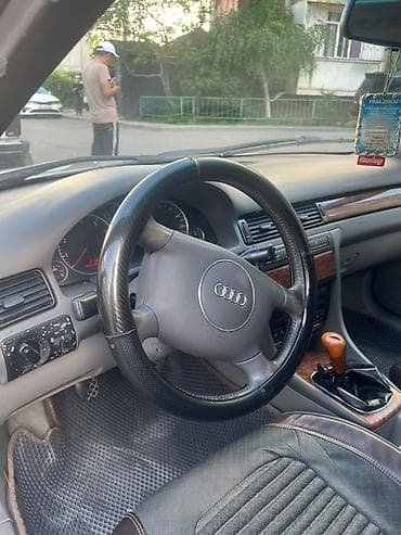 Audi: Audi A6: 2002 г., Седан — 6