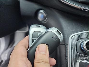 byd e2 2023: Hyundai Santa Fe: 2022 г., 1.6 л, Автомат, Гибрид, Кроссовер — 8