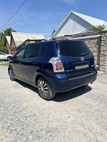 продаю тайота карола версо: Toyota Corolla Verso: 2007 г., 2.2 л, Механика, Дизель, Минивэн — 5