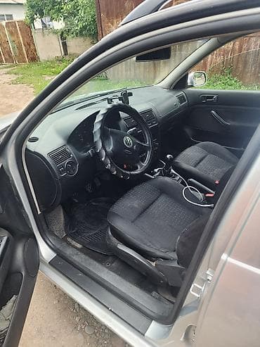 электро багги: Volkswagen Golf Variant: 2002 г., 1.6 л, Механика, Бензин, Универсал — 1