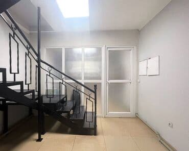 долгосрочные квартиры гоин: Сдается помещение 40 м2 за 70000 сом Первый этаж — 4