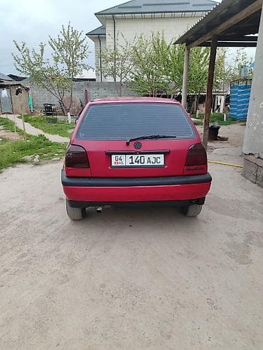 golf iv: Volkswagen Golf: 1992 г., 1.8 л, Ручные, Бензин, Хэтчбэк — 2