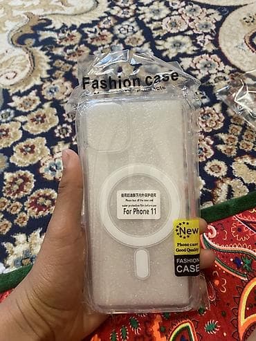 ipad case: Чехол для iPhone 11 абсолютно новые чехлы каждый чехол по 250 - — 2