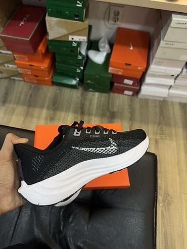 cree: Мужские кроссовки, 40, 41, 42, Nike, Новый, цвет - Черный, Самовывоз — 7