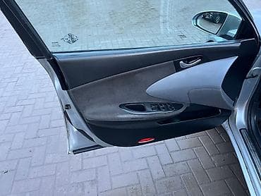 авто до 250000 сом: Nissan Primera: 2002 г., 1.8 л, Механика, Универсал — 7