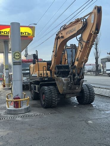 не рабочий генератор: Экскаватор, Hyundai, 2013 г., Дөңгөлөктүү — 1