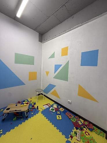 Сдаются кабинеты в детском ЛФК центре Что внутри: - Просторная — 2