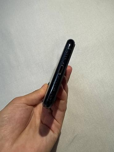 купить сотовый телефон бу: IPhone 11 Pro, 64 ГБ, Черный, Чехол, 86 % — 7