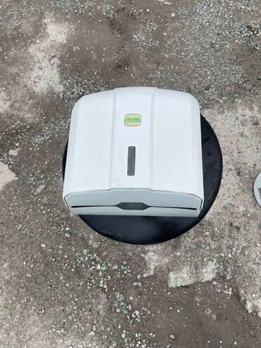 купить диспенсеры для бумажных полотенец: Продаю диспенсары для туалетной бумаги и бумажных полотенец .Б/У — 2