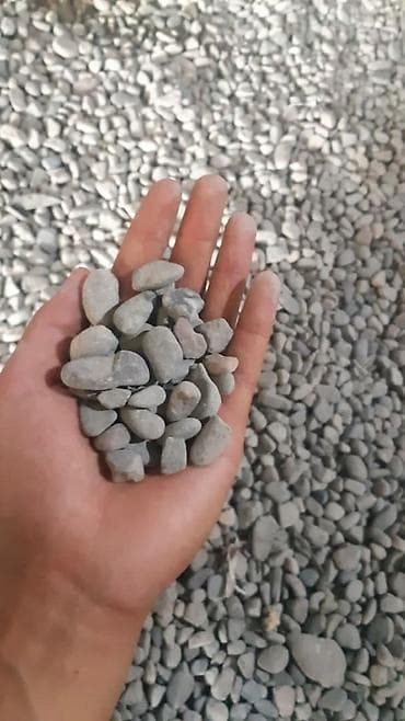 Мелкая галька камаз зил 
доставим в любую точку
Камаз ЗИЛ хово 
Услуга