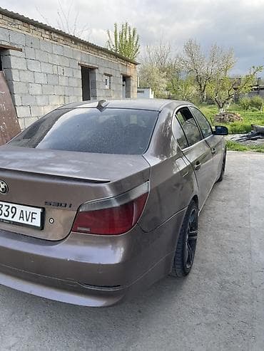 BMW 5 series: 2005 г., 3 л, Автомат, Бензин, Седан at lalafo.kg BMW 5 series: 2005 г., 3 л, Автомат, Бензин, Седан