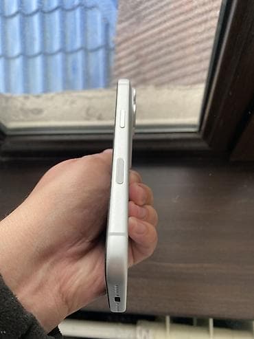 17 pro: IPhone 17 Pro, Б/у, 256 ГБ, Серебристый, Коробка, 100 % — 5