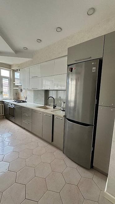 2 комнаты, 70 м², ул. Ахунбаева / Малдыбаева Элитка, 4 этаж, Евроремонт — 1