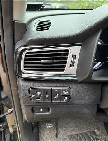 киа неро: Kia Niro: 2018 г., 1.6 л, Автомат, Гибрид, Кроссовер — 10