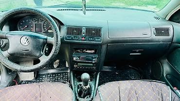 форд фокум: Volkswagen Golf: 2000 г., 2 л, Механика, Хэтчбэк — 5