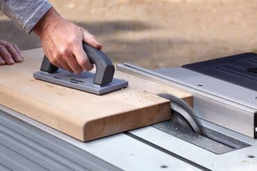 фрезы червячные: Толкатель заготовок с противоскользящей нижней стороной от немецкой — 1