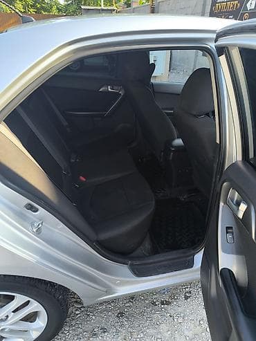 Kia Cerato: 2011 г., 1.6 л, Автомат, Газ, Седан — 7