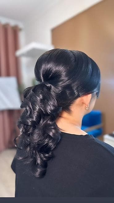 работу в кафе: СРОЧНО ТРЕБУЕТСЯ. Вакансия: мастер-универсал в парикмахерскую — 10