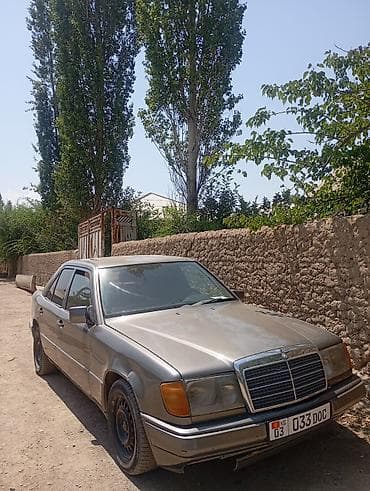 вентилятор w203: Mercedes-Benz W124: 1990 г., 2 л, Механика, Бензин, Седан — 2