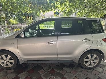 ist: Toyota Ist: 2002 г., 1.3 л, Автомат, Бензин, Хэтчбэк — 4