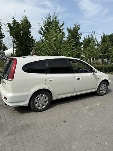 машина берем: Honda Stream: 2002 г., 2 л, Автомат, Бензин, Минивэн — 3