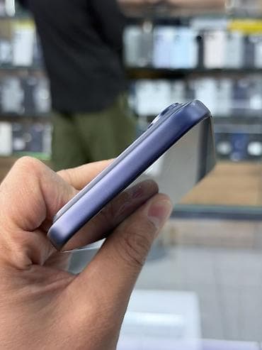 iphone 13 pro max osh: IPhone 17 Pro Max, Синий — 4