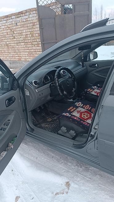 kia optima: Chevrolet Lacetti: 2010 г., 1.6 л, Ручные, Бензин, Универсал — 4