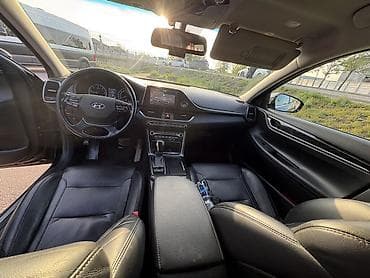 kia ceed: Hyundai Grandeur: 2018 г., 2.2 л, Автомат, Дизель, Седан — 8