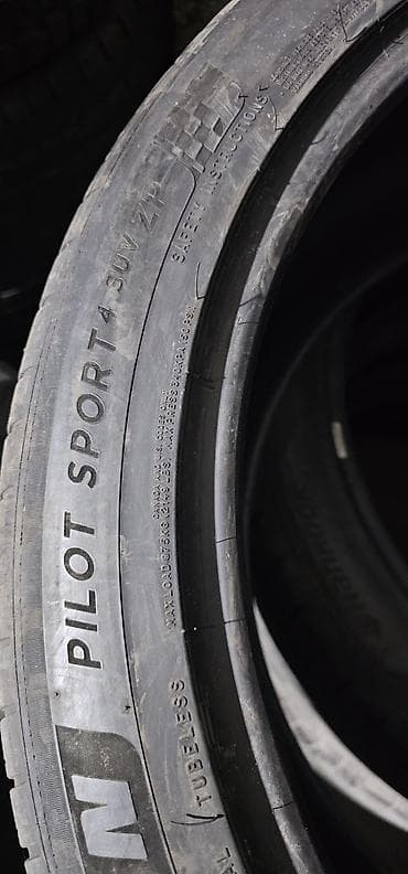 1: Шины 275 / 40 / R 22, Лето, Б/у, 1 шт, Легковые, США, Michelin — 3
