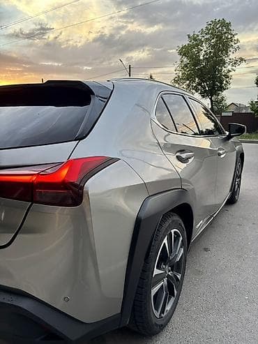 лексус ух 200: Lexus UX: 2019 г., 2 л, Автомат, Гибрид, Кроссовер — 3