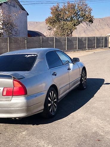 abs e39: Mitsubishi Diamante: 1996 г., Типтроник, Бензин, Седан — 4