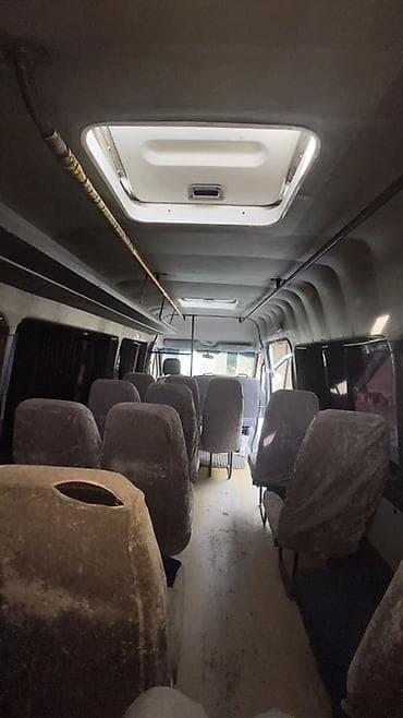 кольф 3: Mercedes-Benz Sprinter (длиннобазный микроавтобус, высокий потолок) — 10