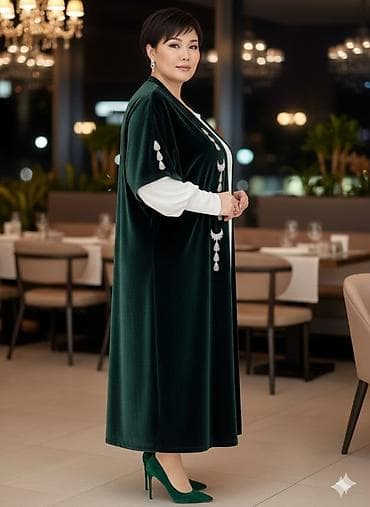 Пончо: Пончо, Классика, Осень-весна, Велюр, Ассиметричная модель — 3