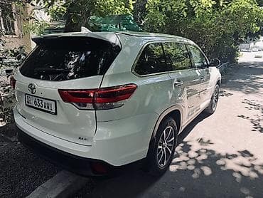 Toyota Highlander: 2019 г., 3.5 л, Автомат, Бензин, Кроссовер — 1
