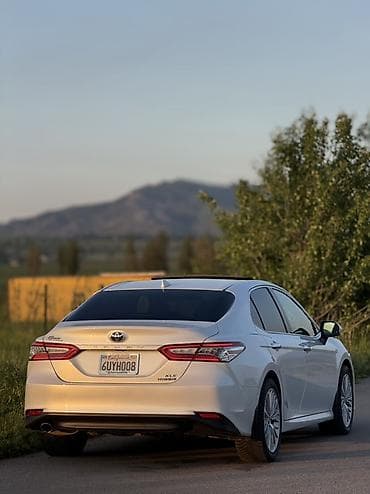 70 camry: Toyota Camry: 2020 г., 2.5 л, Вариатор, Гибрид, Седан — 8