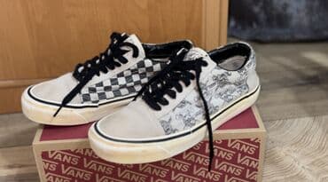 Киреге берилүүчү кийимдер: Эркектердин кроссовкасы, 43, Vans, Колдонулган, Өзү алып кетүү — 2