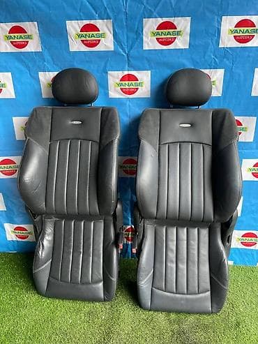 w203: Сиденья Mercedes-Benz C-Class W203 М113Е5 2005 AMG В роскошном — 1