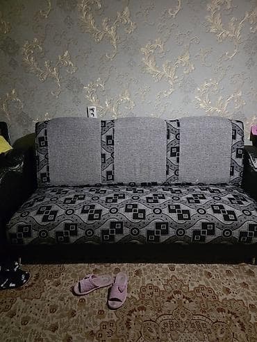 Эмерек: Отдам даром диван. Самовывоз — 4