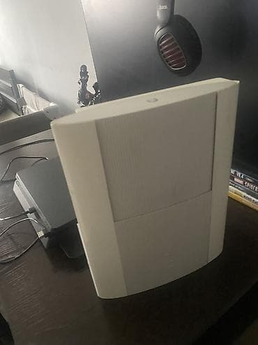 ps3 цена бу: PlayStation 3 Super Slim 320 ГБ
Прошитая,в комплекте 3 геймпада — 1