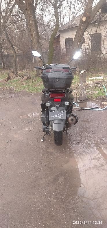 скутер м12: Макси-скутер Tank, 150 куб. см, Бензин, Б/у — 6