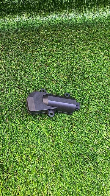 Испонительный узел / сервопривод / двигатель заслонок / регулятор /